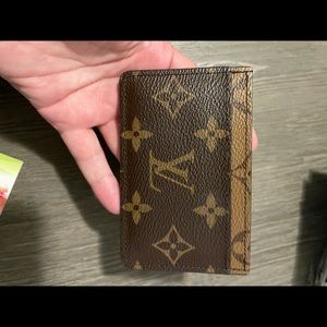 LV reverse monogram card holder
